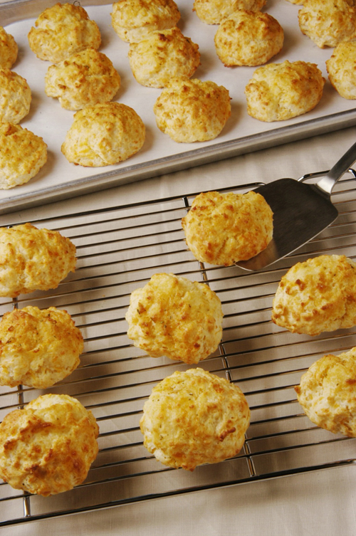 Cheddar Bay Biscuits. Photo from the Red Lobster website.